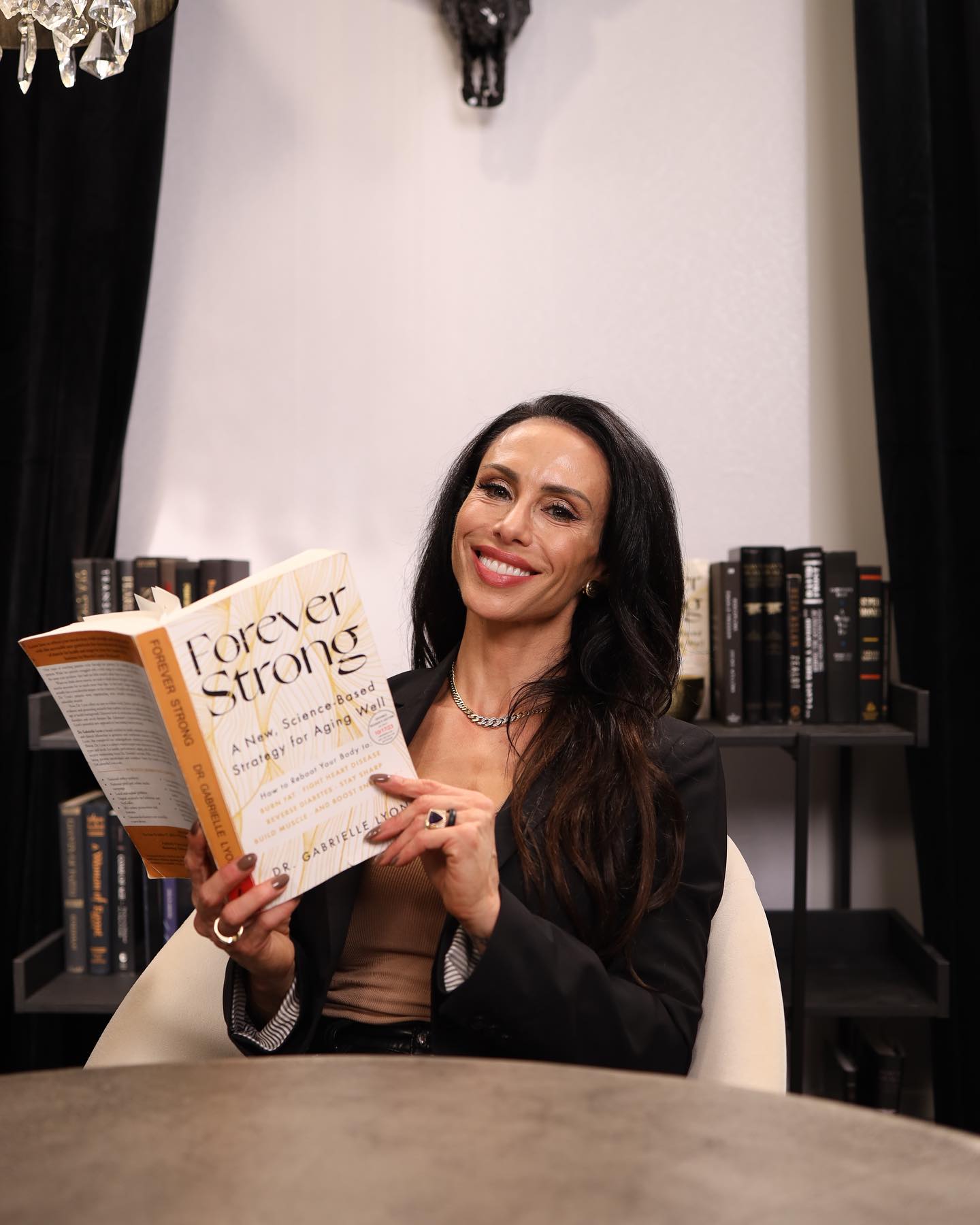 How Old is Dr Gabrielle Lyon? Biography, Wikipedia, Husband